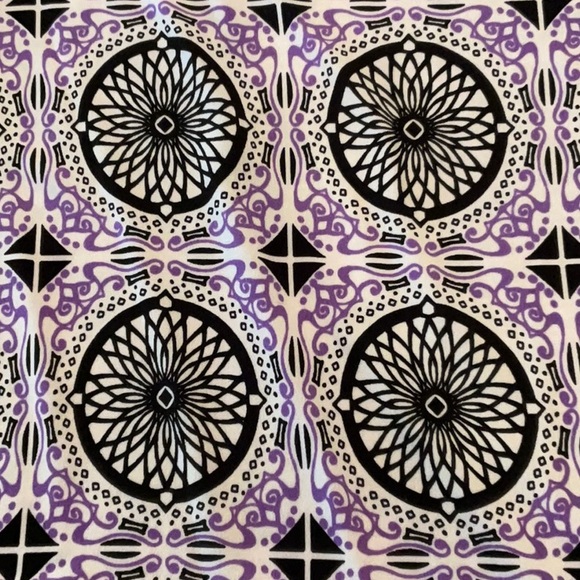 New York and Company sleeveless print top, small - Picture 3 of 5